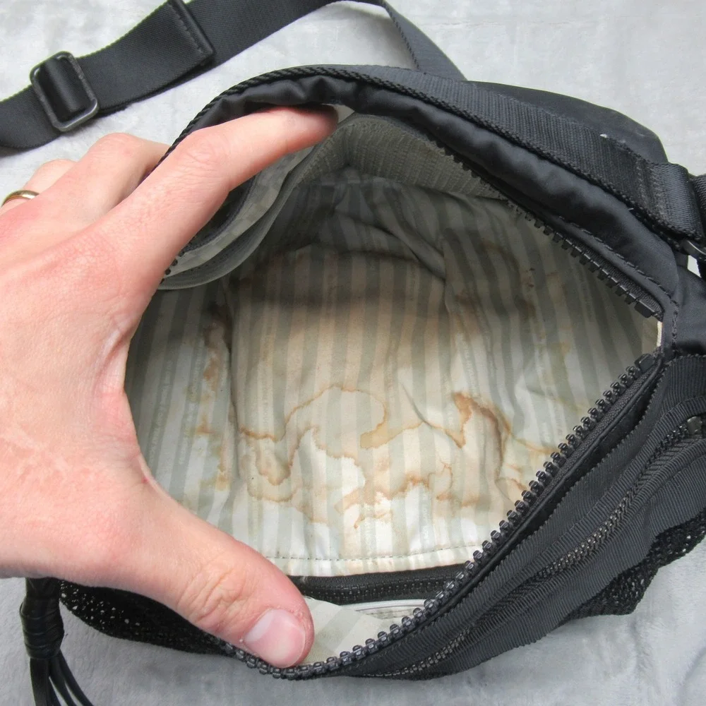 Lululemon Crossbody Bag‎ Mens Black Waterproof Mesh Pocket Utility Travel Pouch